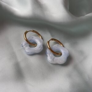 White Flower Gold Wire Hoop Earrings