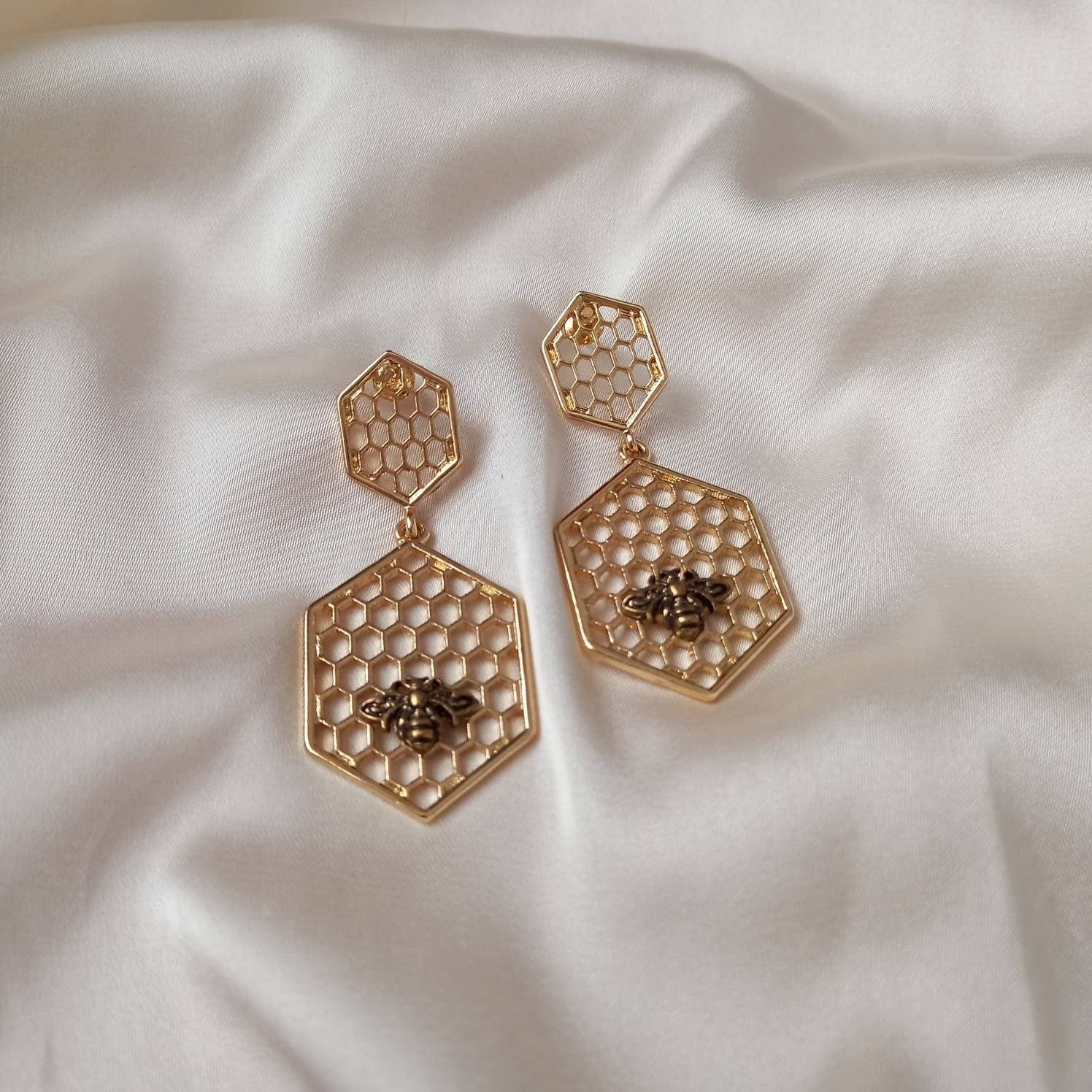 Drop earrings