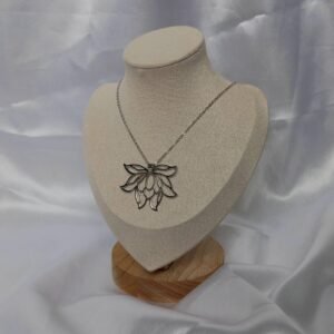Silver Chain Flower Necklace - Silver Jewellery In The UK,Flower Necklaces In The UK,Chain Necklace,Lotus Flower Necklace,Lotus Jewellery